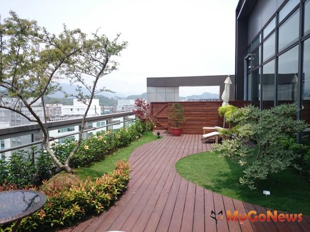 臺北市博瑞達公司屋頂花園，節能減碳的同時也成為員工在工作之餘放鬆休憩的地方(圖：內政部)