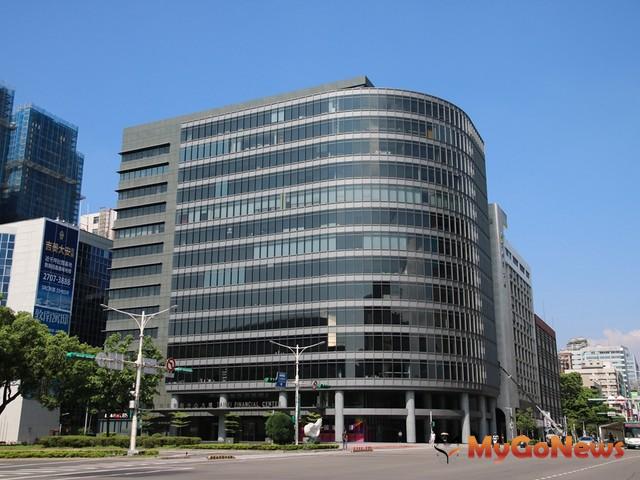 位於敦北南京商圈的台北金融中心，為少數稀有可拆分產權出售的頂級辦公室(圖：信義房屋)